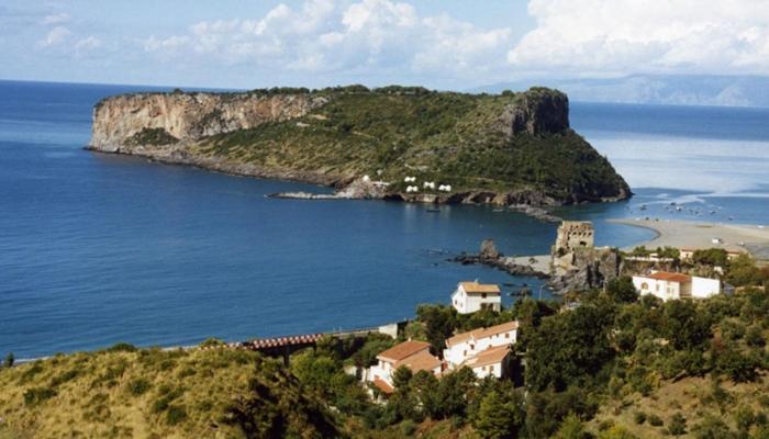 Appartamento Nel Fabbricato Denominato Il Castello Praia a Mare Eksteriør bilde