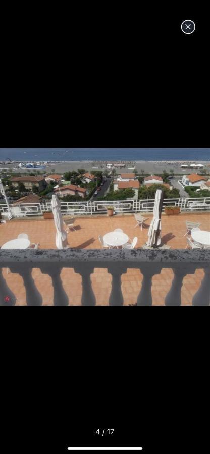 Appartamento Nel Fabbricato Denominato Il Castello Praia a Mare Eksteriør bilde